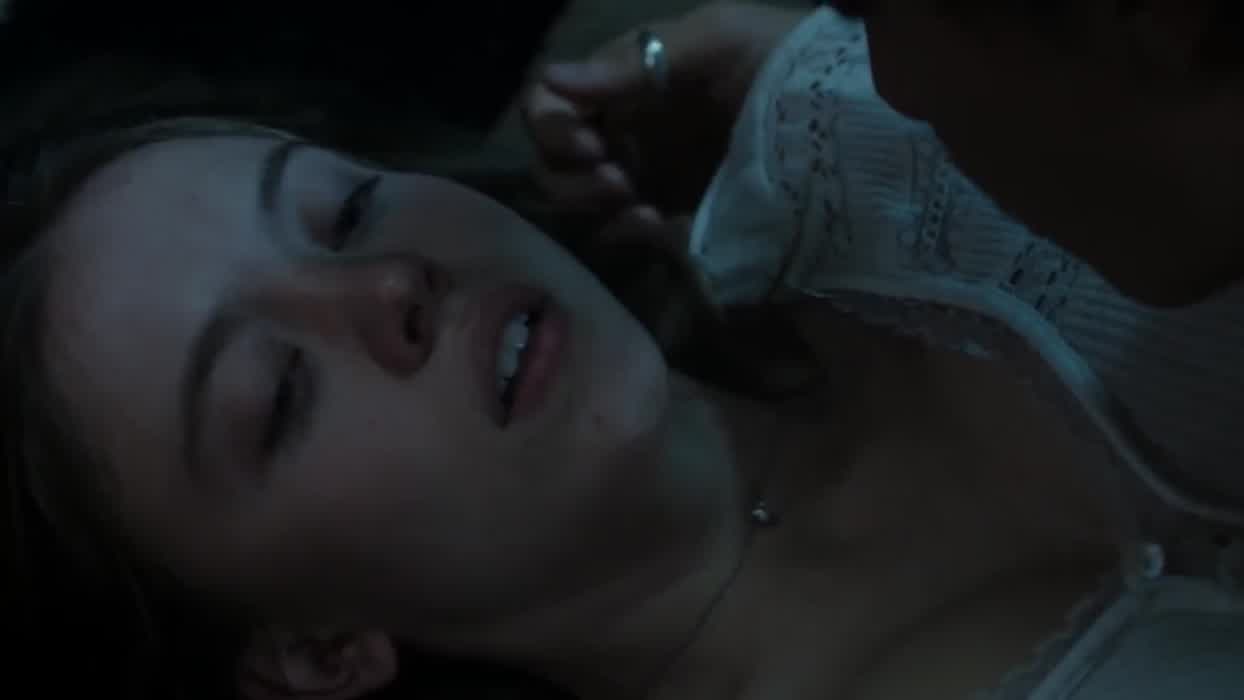 Sydney in “Nocturne” (2020)