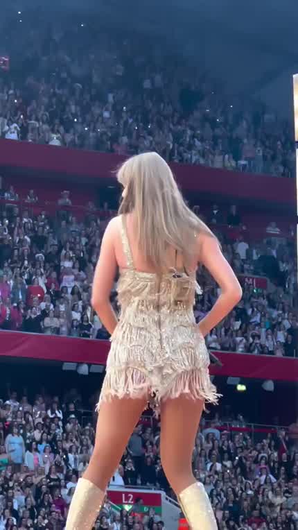 Fearless Shak-a-shak-a-shaking