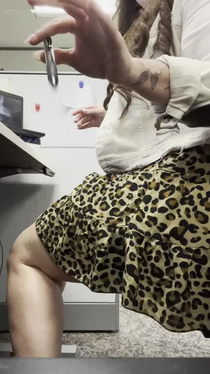 I’ll be your thick fuckbuddy