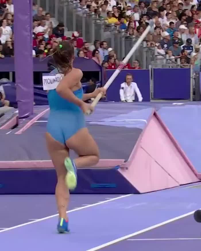 Elisa Molinarolo - Italian pole vaulter