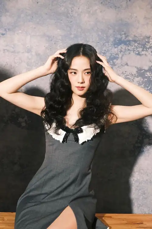 221211 Jisoo
