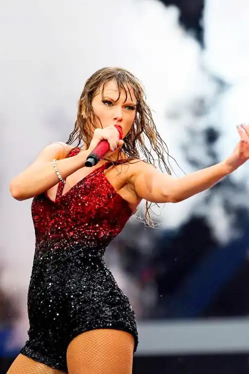 Taylor in Volksparkstadion