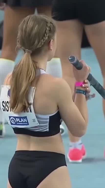 Chiara Sisterman - German Pole Vaulter