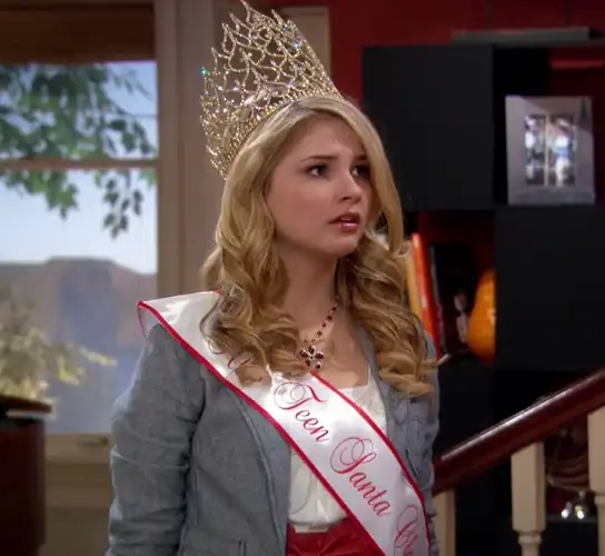 Teen Beauty Queen ♥ ♥ (ant farm cap)