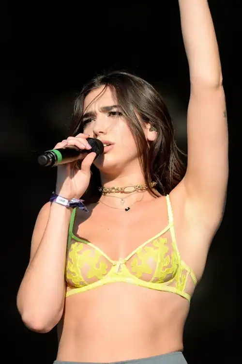 Stunning 🔥