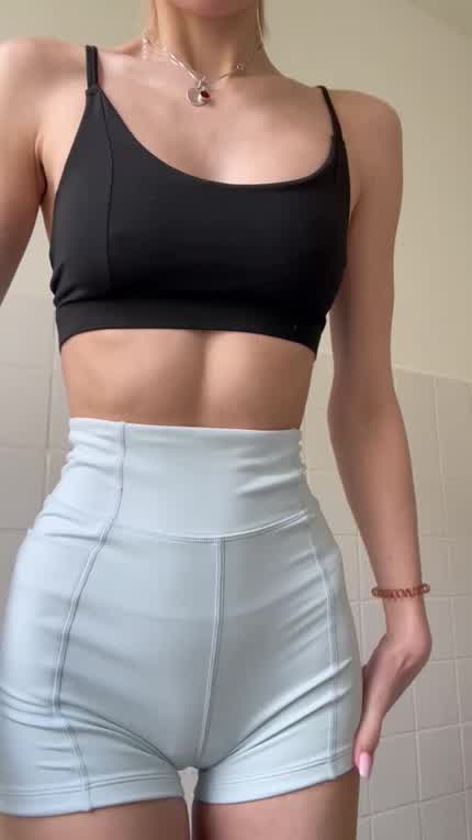 I'm not exaggerating when i say i love my camel toe