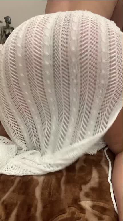 Ass eaters, gimme your best tongue moves 😜