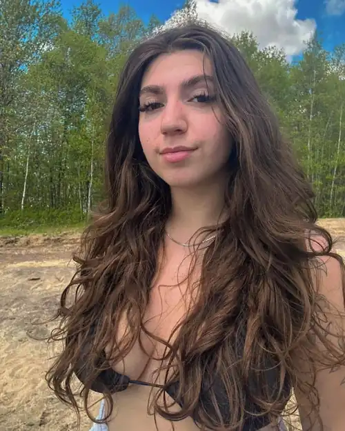 cute brunette