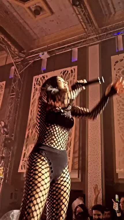 Live at Kristal Club
