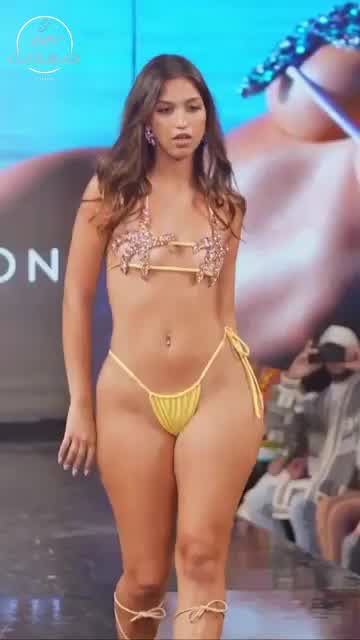 Mikaela Lafuente