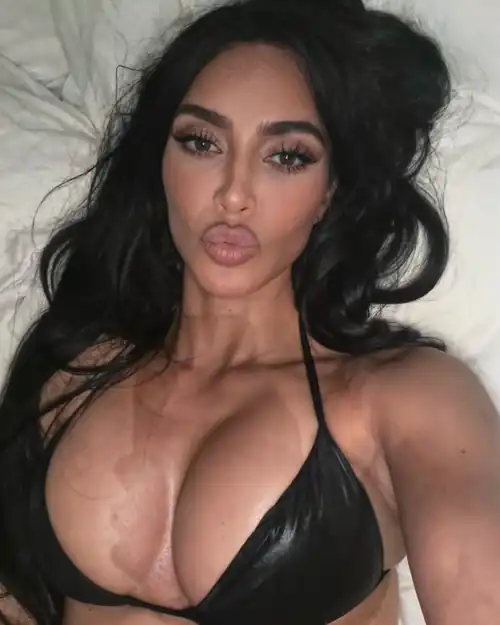 Buy a set of time release locks. Book a hotel room. Post your room number on Grindr and make yourself snick the locks shut as your reality sinks in. You're about to go Gay4Kim 🫦🍑
