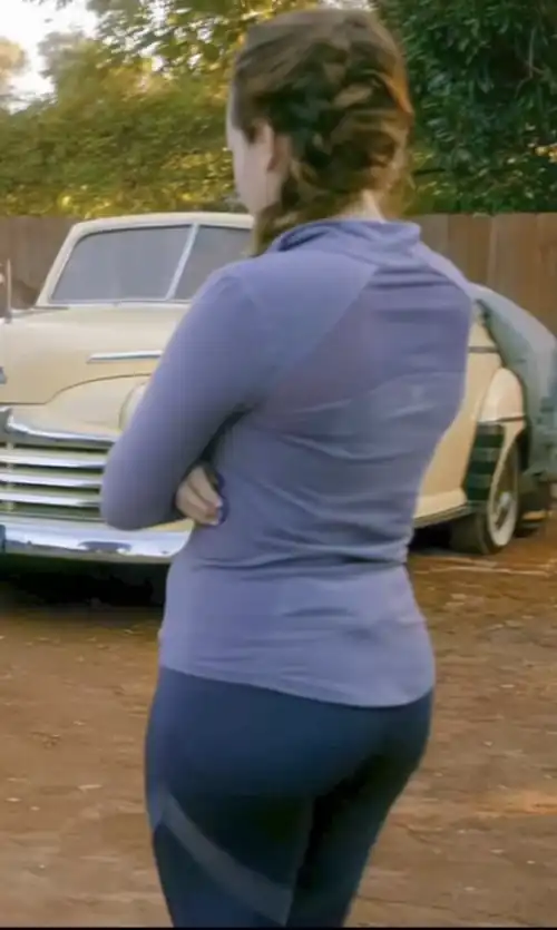 Anyone wanna talk about Sam’s big butt?