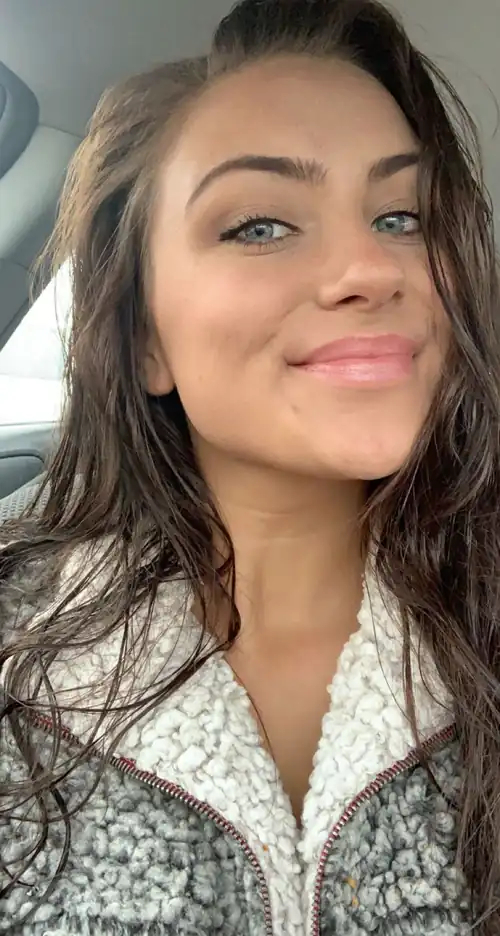 Still a little wet from my shower 🚿