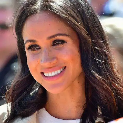 Hilarious how TheMeyhive lives rent-free in the minds of the trolls and haters. We’ll just keep smiling and doing our thing 😁