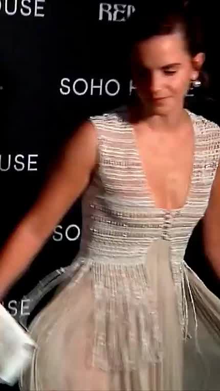 Emma spinning slow mo