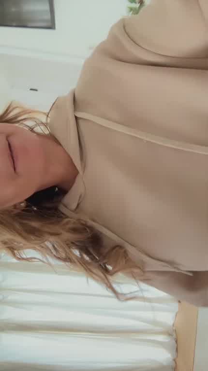 [F] 40 something, my tits just keep on giving 😜