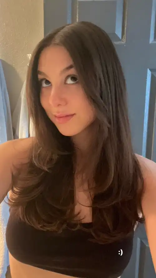 New IG Story Selfie (December 2023)