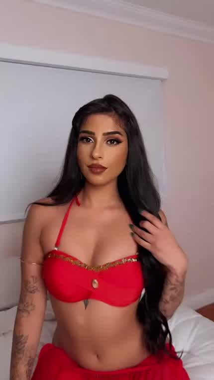 i would look so much better with your cum on my face.