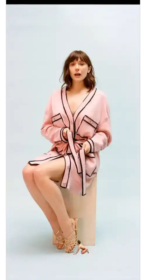 Woke up really wanting to worship our divine Goddess 