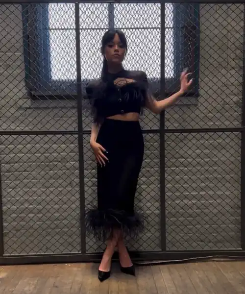 Jenna looking beautiful 