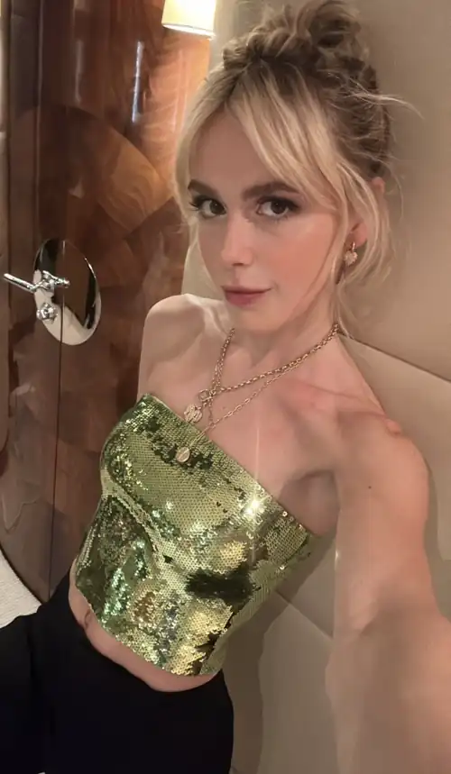 Kiki's so cute and sexy🔥