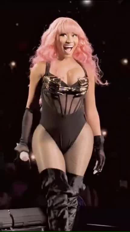 Nicki just wants to be your favorite 