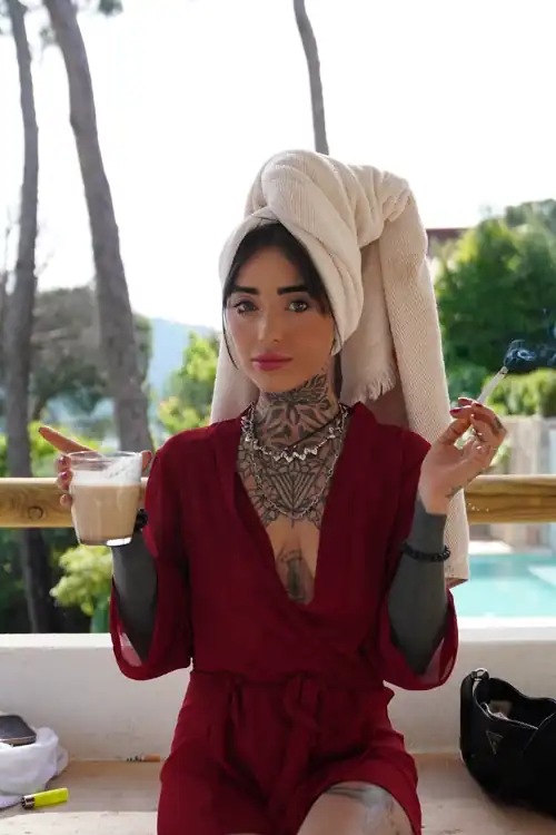 Coffee break anyone? (LilithPandemonium)