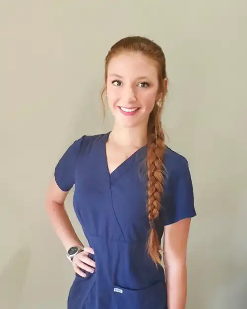 My first shift as an ICU nurse went exceedingly well! 🏨👩‍⚕️💉 Now off to bed! Insta: Rustyyy92