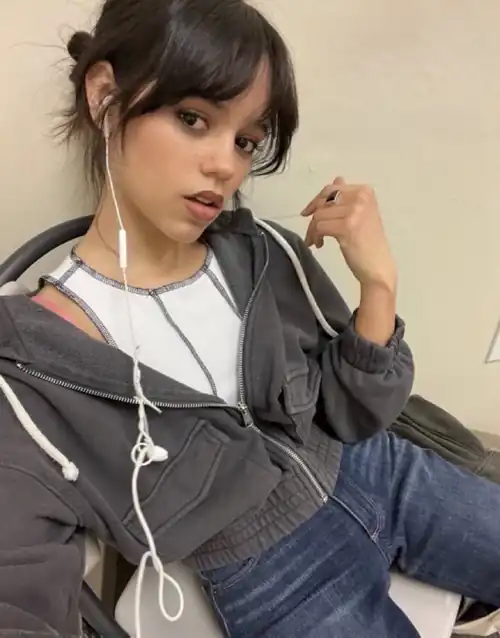 Jenna looking hot 🔥