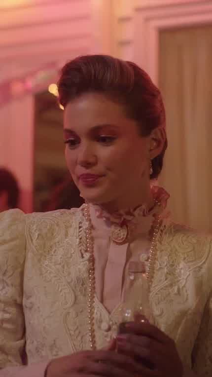 Clip from Totally Killer with Kiernan Shipka