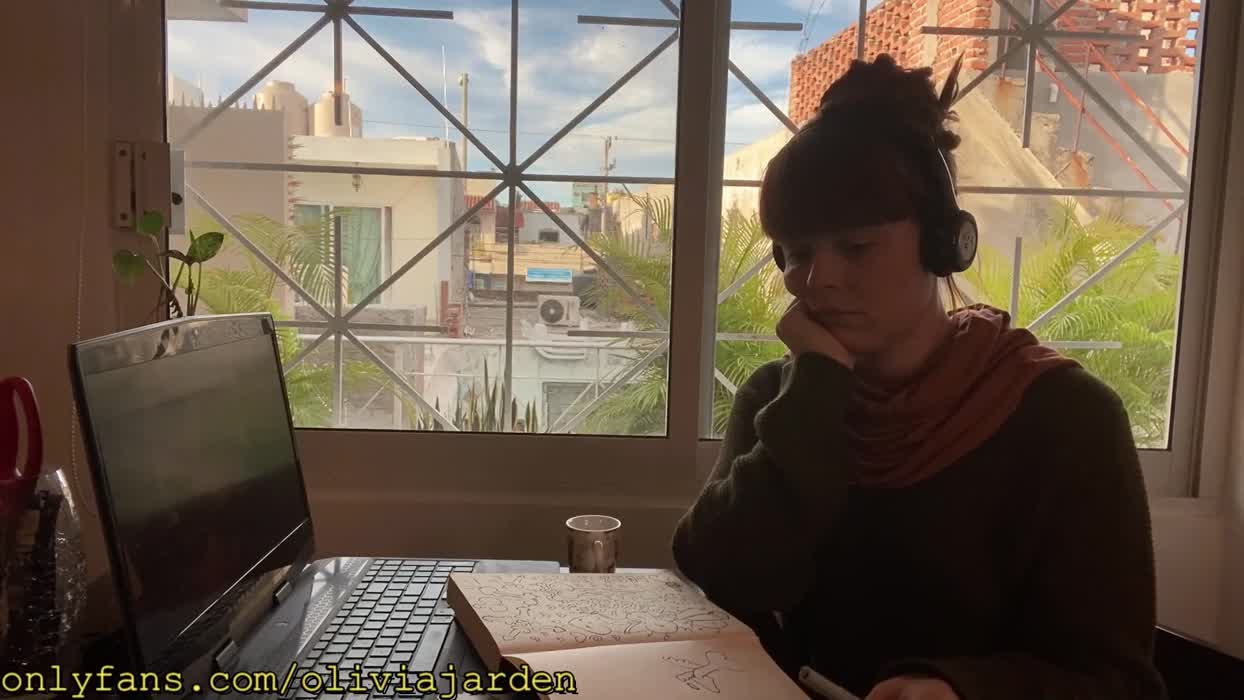 LoFi Girl gives god level deepthroat