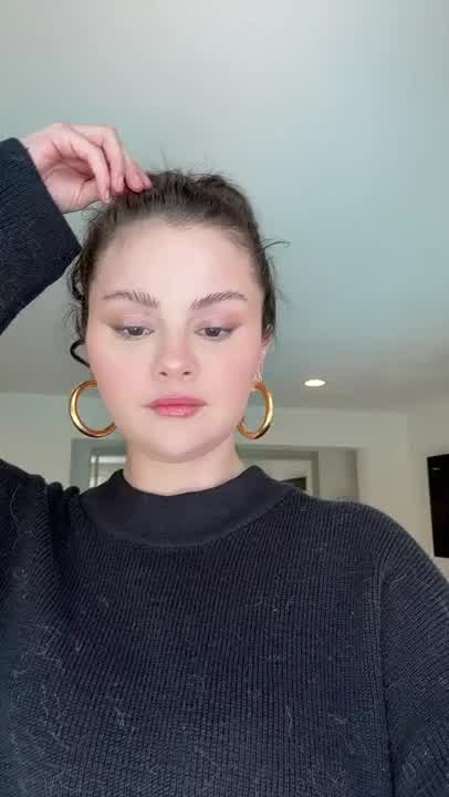 Selena Recent Tik Tok