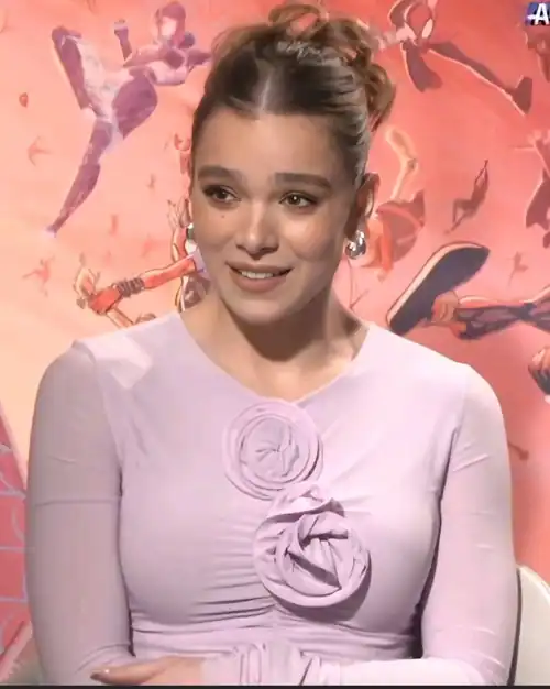 So hot in this outfit 