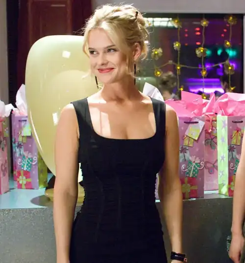She's Out of My League (2010)