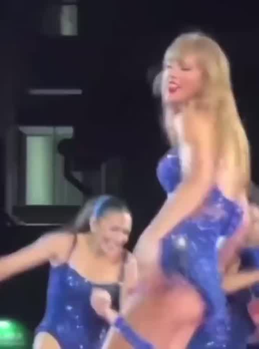 Top tier ass and pussy. I have to fuck her