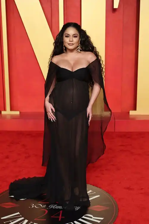 Vanessa Hudgens Pregnant Oscars After Party