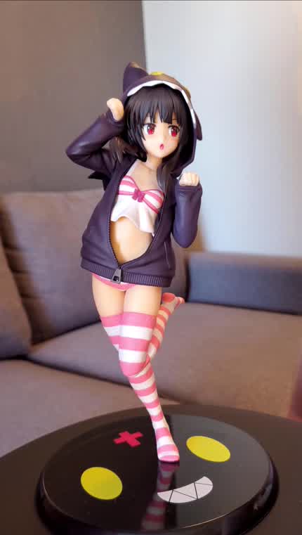Double bukkake all over Megumin's cute outfit (Videos and album in comments)