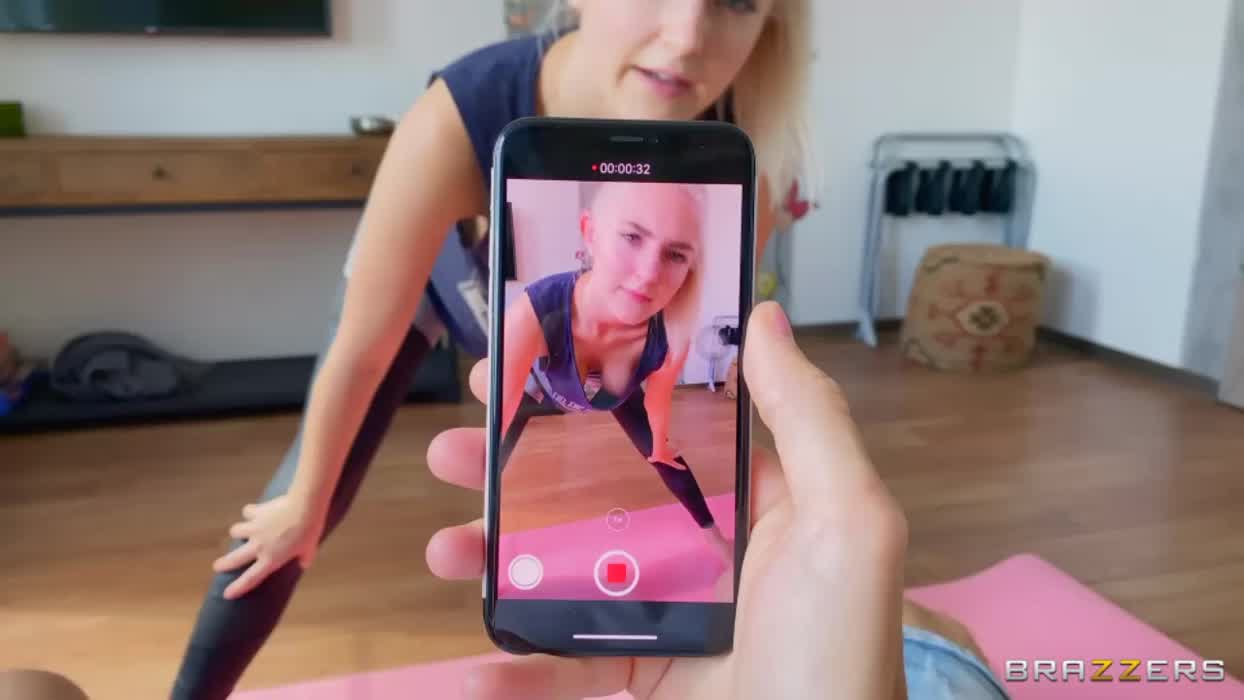 Eva Elfie - Downblouse Yoga with Eva