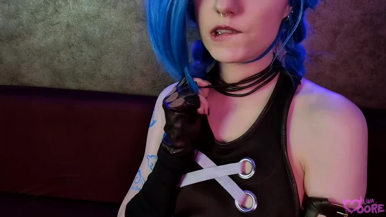 Jinx wants to strip for you (Lina Moore)