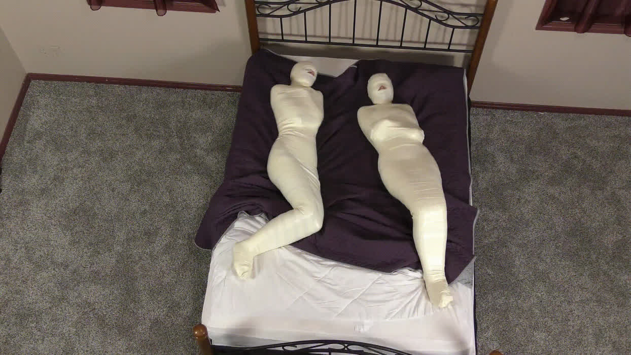 2 Hotties Struggling to get Free