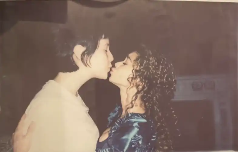 Puckering up with Jessamine Bliss Bell IG March 2024