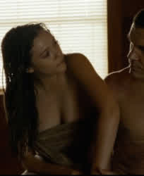 Elizabeth Olsen real tit