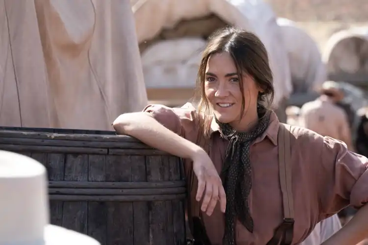 Here’s a still photo of Isabelle on the set of Horizon: An American Saga.