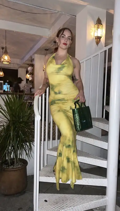JoJo in yellow dress | IG story August 2023