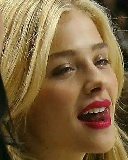 I just would love to see what that tounge would taste like and how it would feel licking my cock. #chloegracemoretz #chloemoretzsexy #sexychloemoretz # shemakesmycockhard #tounge
