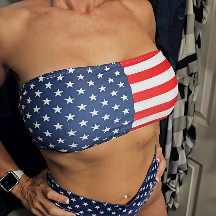 It’s spelled 'Murica