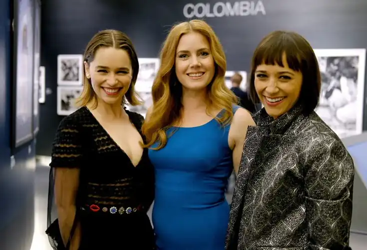 Rashida with Amy Adams and Emilia Clarke