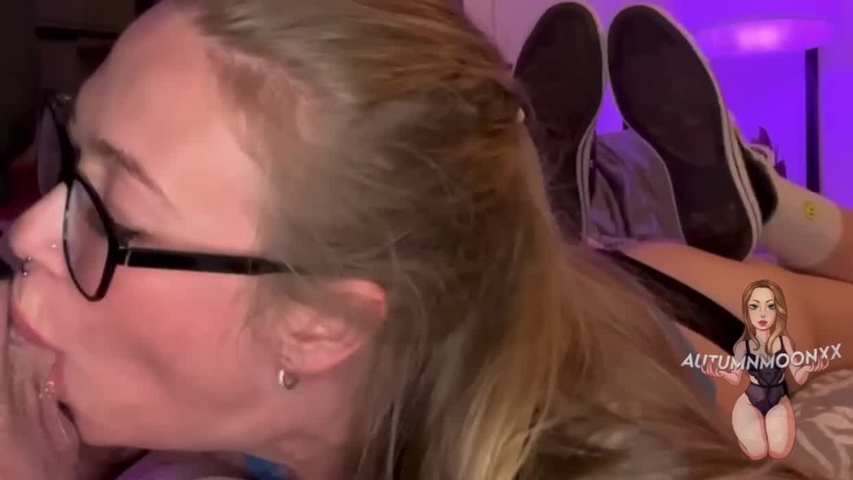 Fuck my face so I see it coming out of my neck 