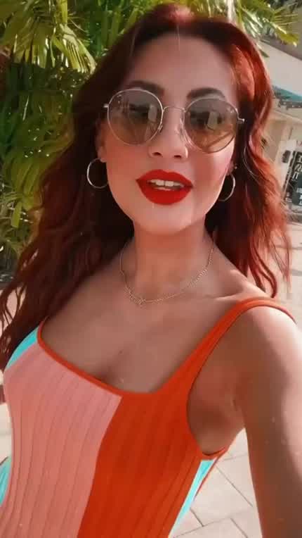 Carnival gal