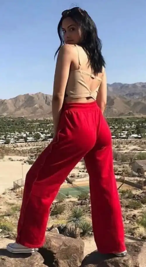 Cami’s ass is the fucking best